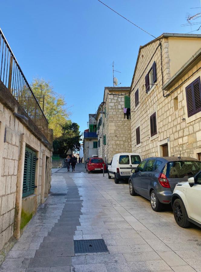 Studio Apt Orchard On Rokova St - 5 Min Walk To The Old Town Of Split Exterior photo